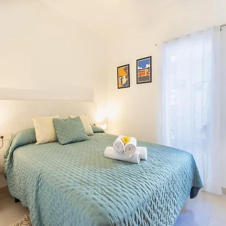 For 6 Guests Near Hébergement de vacances
